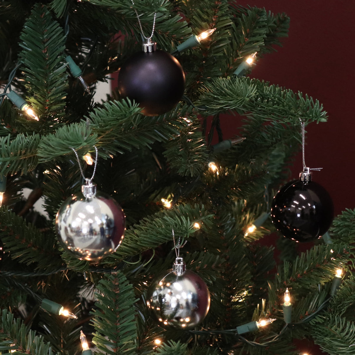 Sunnydaze Modern Holiday Black/Silver Plastic Christmas Ornament Balls, 300 Count